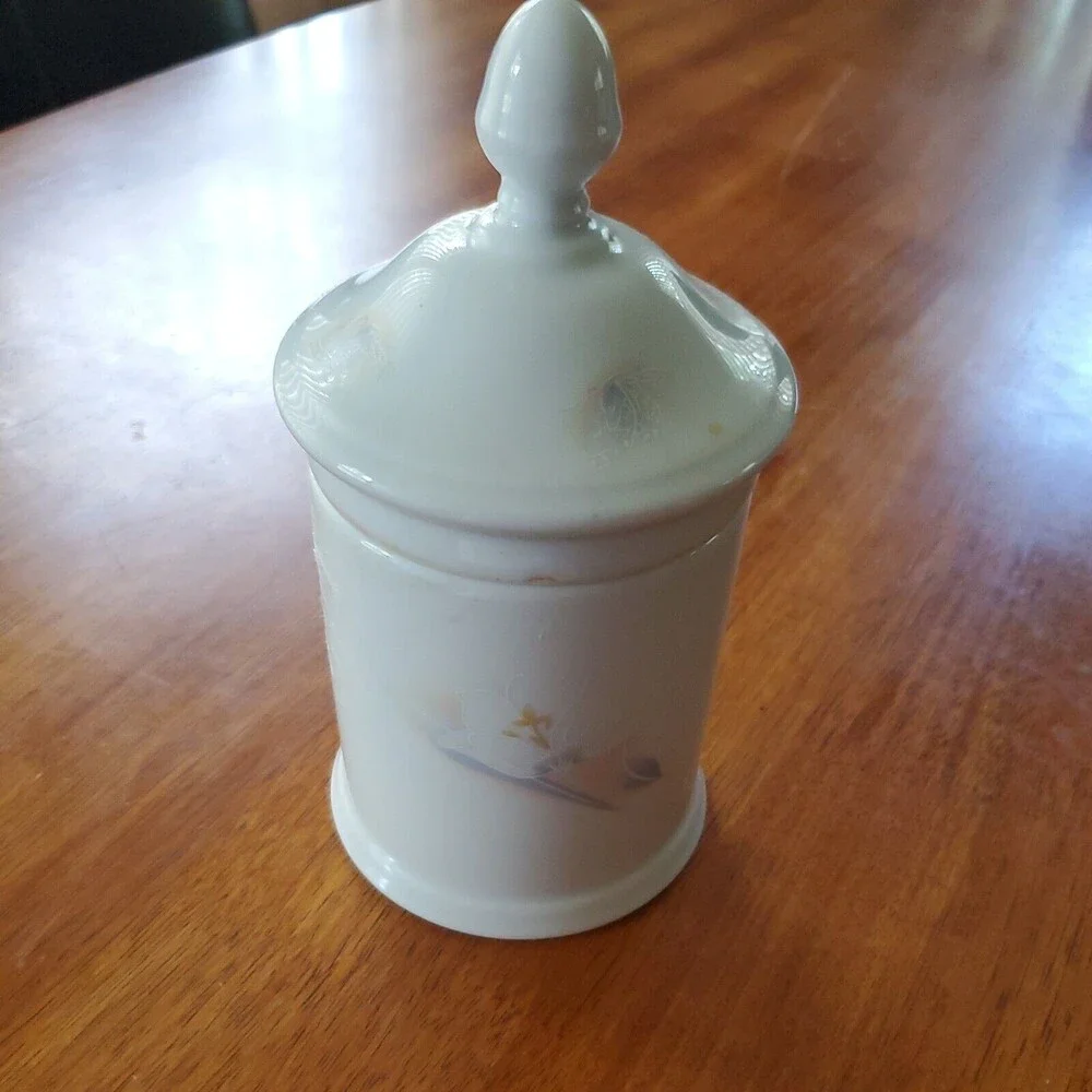 Limoges Vanity Jar with beautiful butterfly